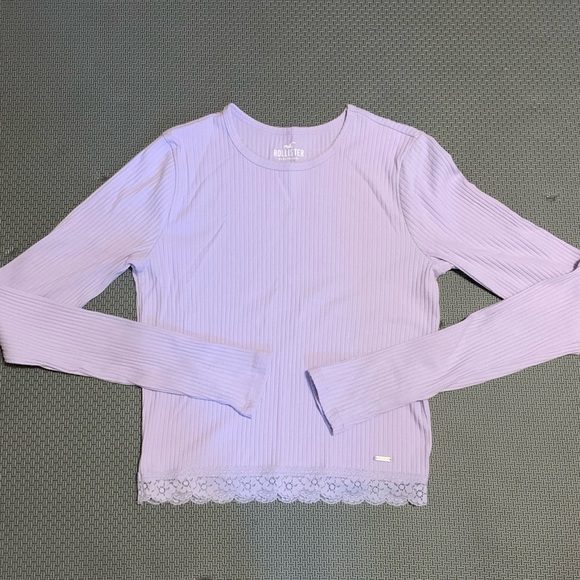 Hollister Ribbed Long Sleeve Bundle - Picture 2 of 4